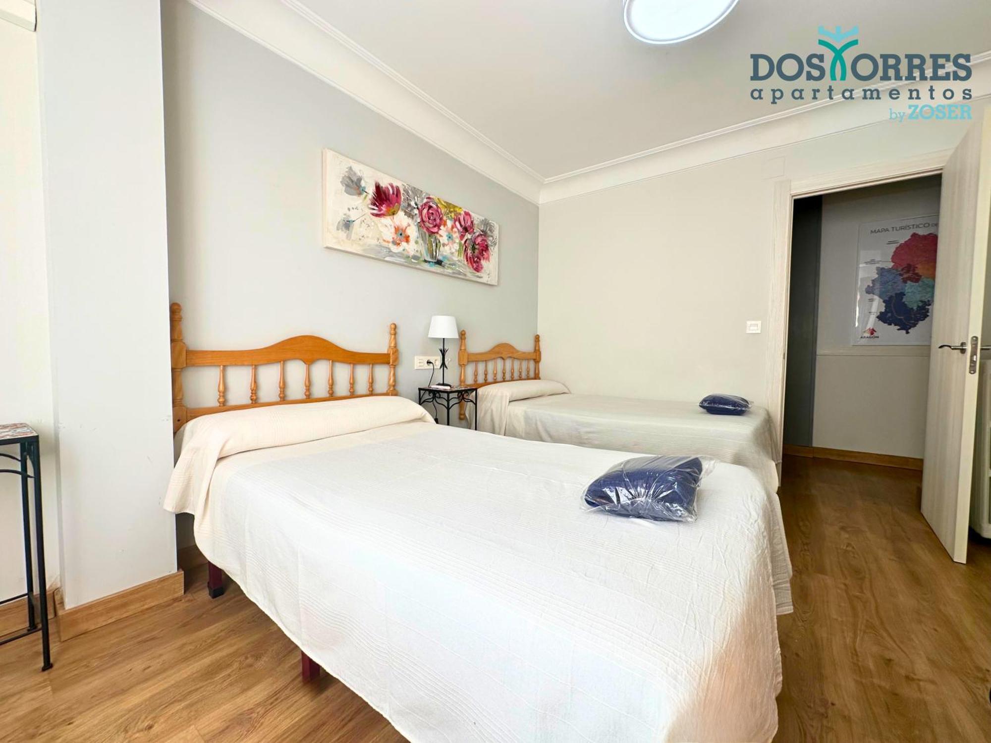 Dos Torres Faramir Apartment Zaragoza Bagian luar foto